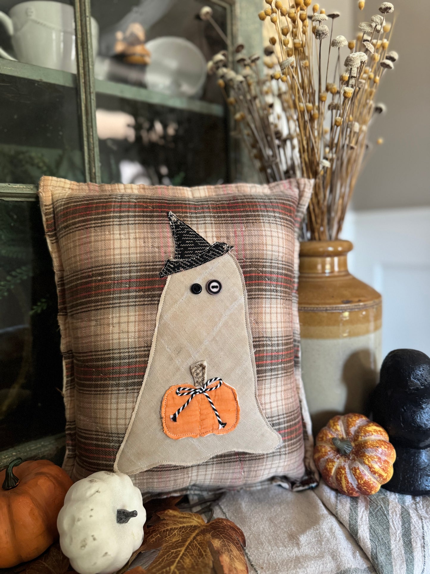 Ghost Pillow 2