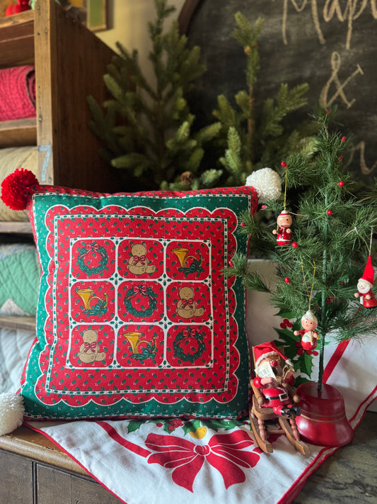 Classic Christmas Pillow Cover