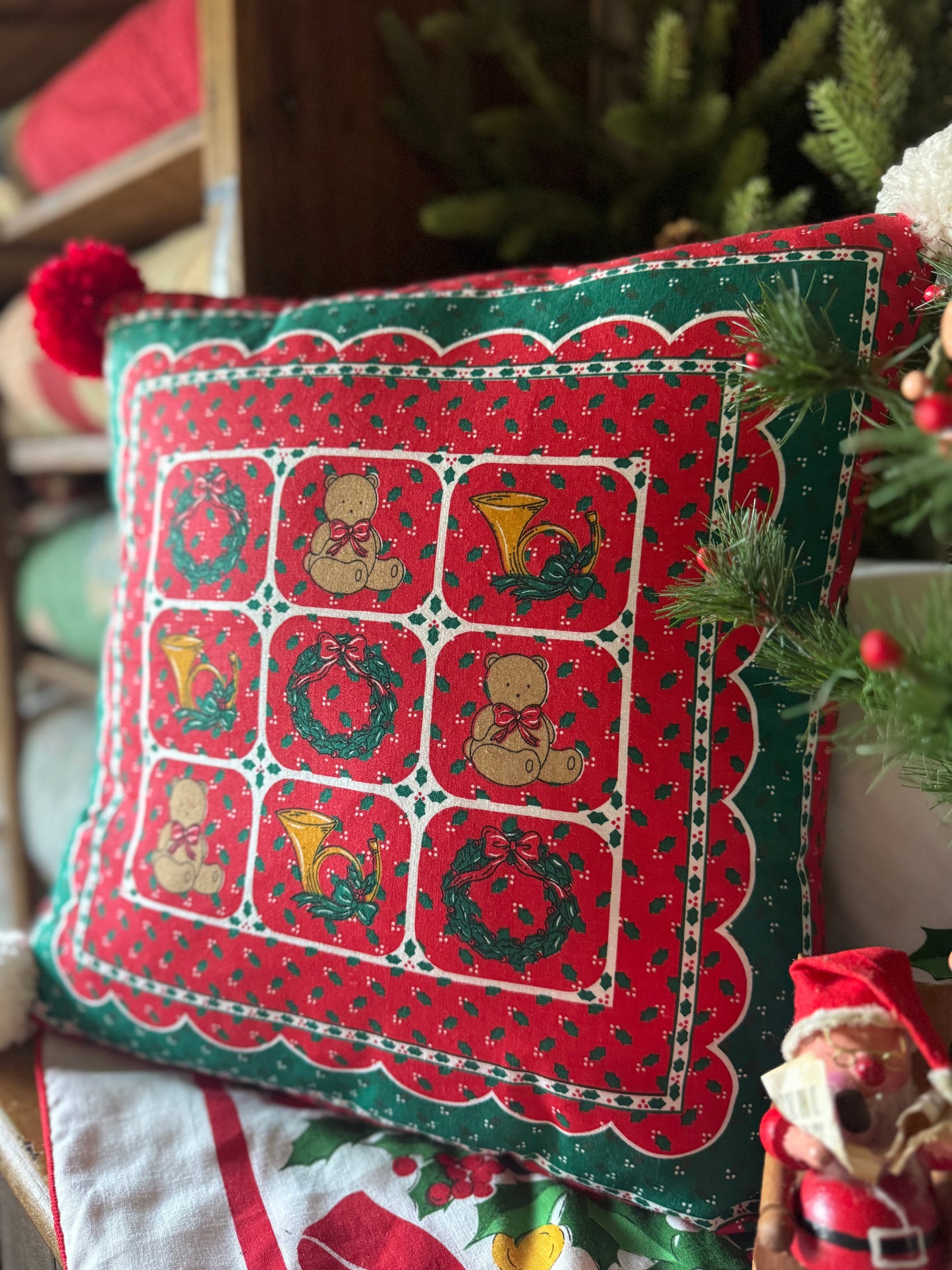 Classic Christmas Pillow Cover