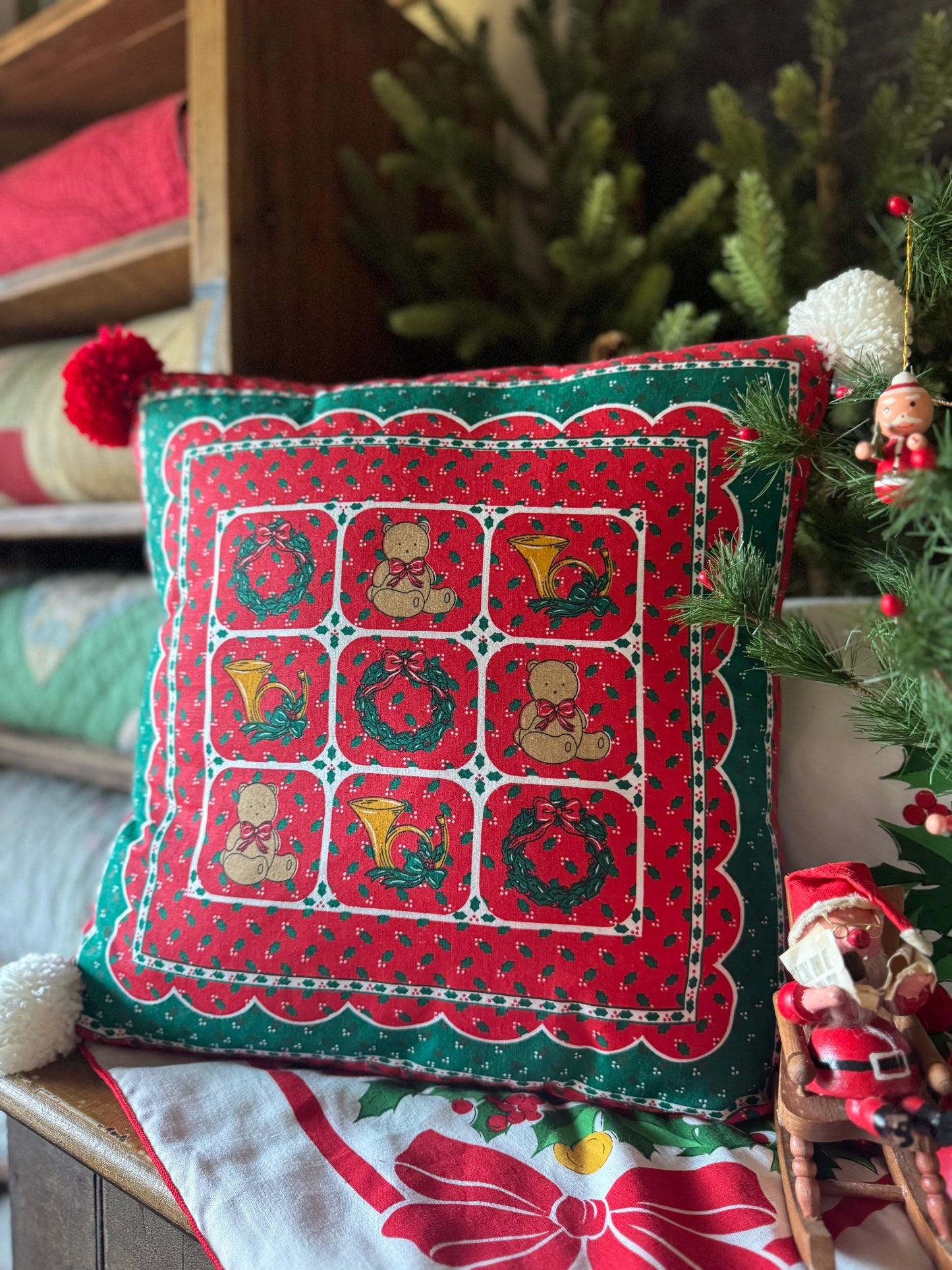Classic Christmas Pillow Cover