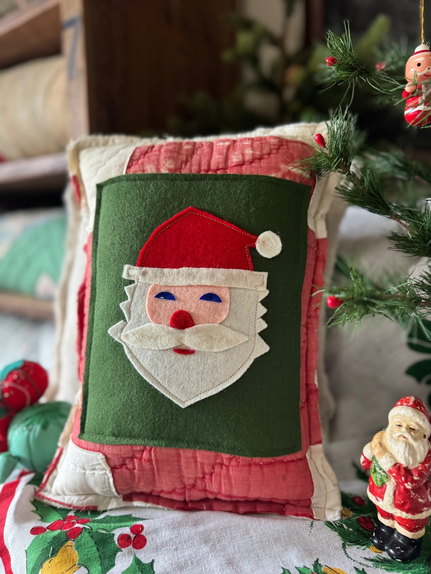 Vintage Santa Face Pillow 3
