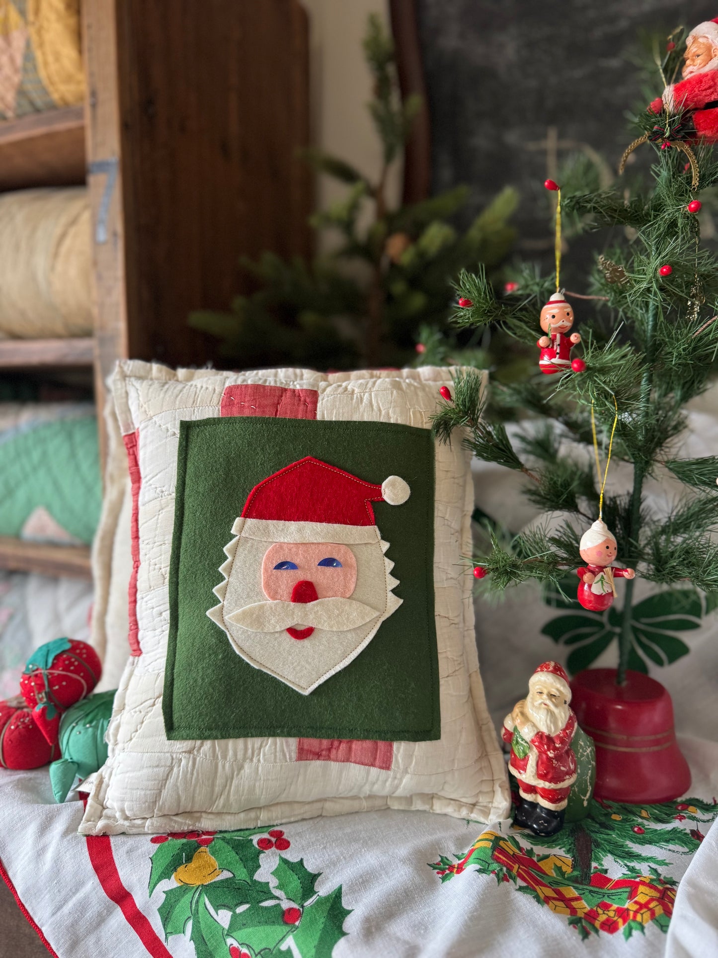 Vintage Santa Face Pillow 5