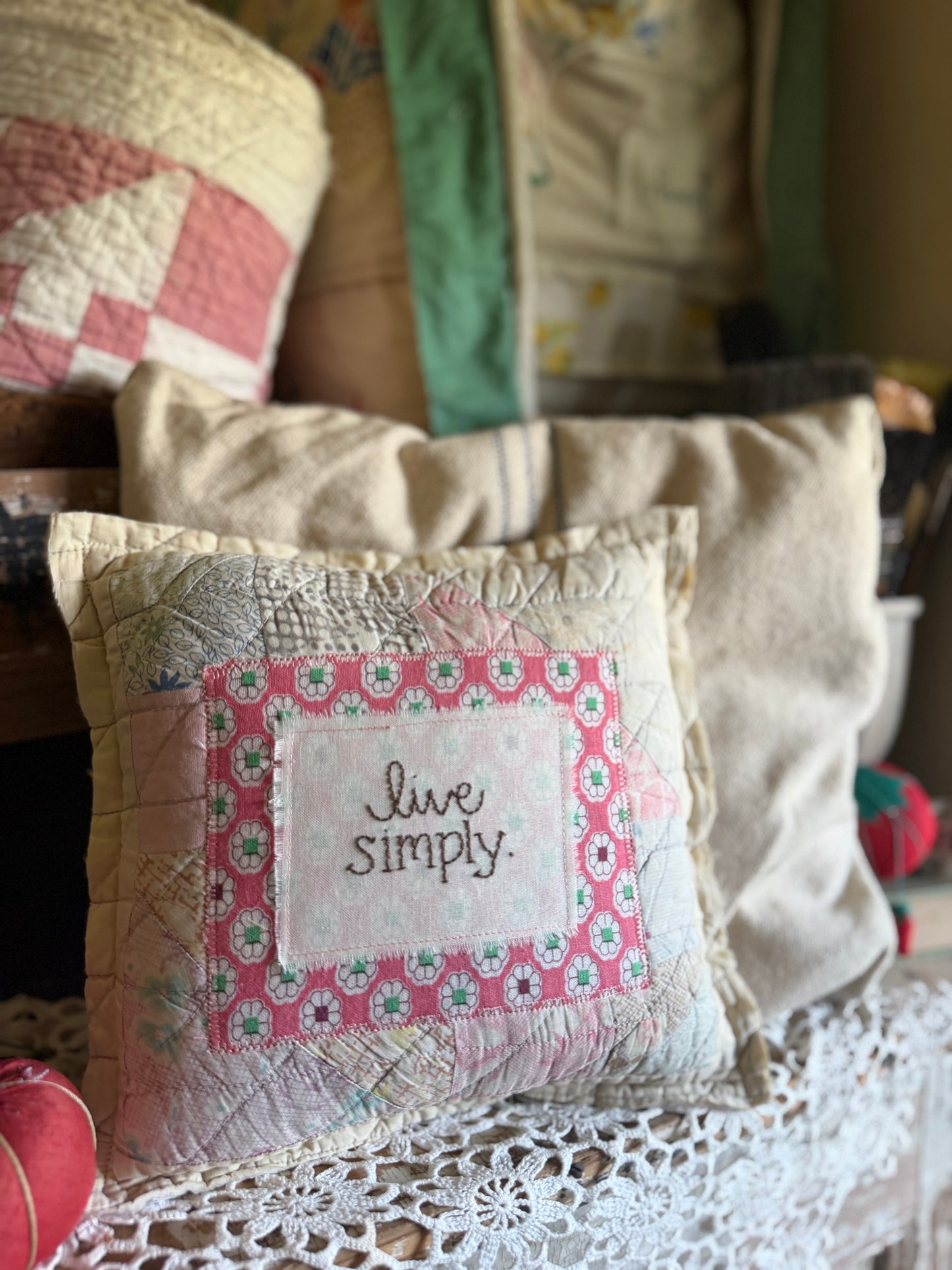 Live Simply Pillow 11