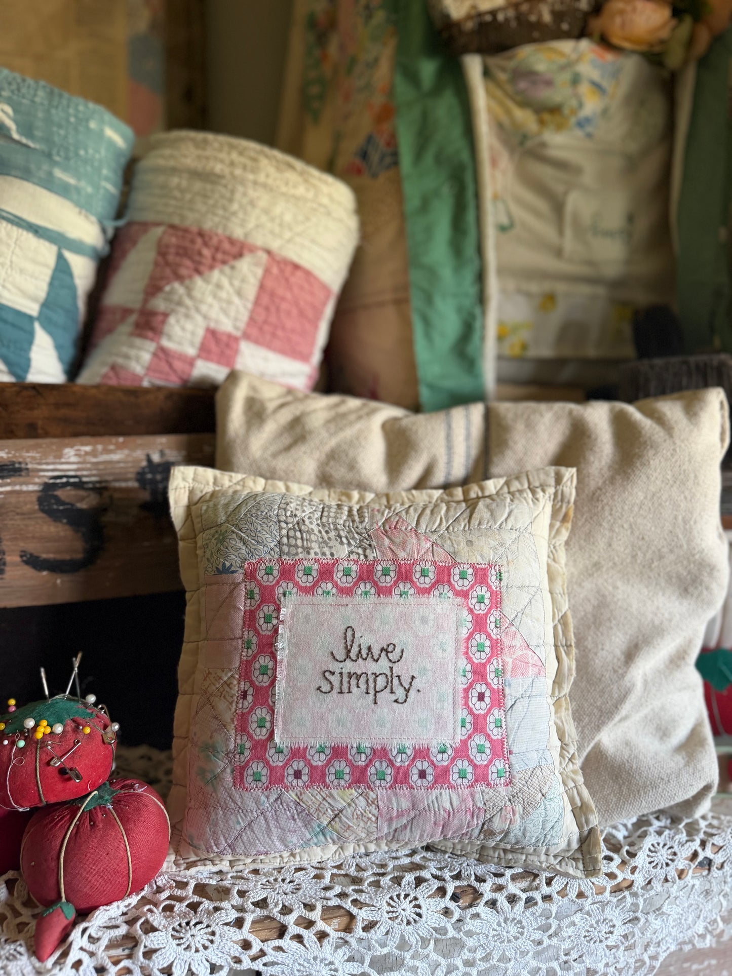Live Simply Pillow 11