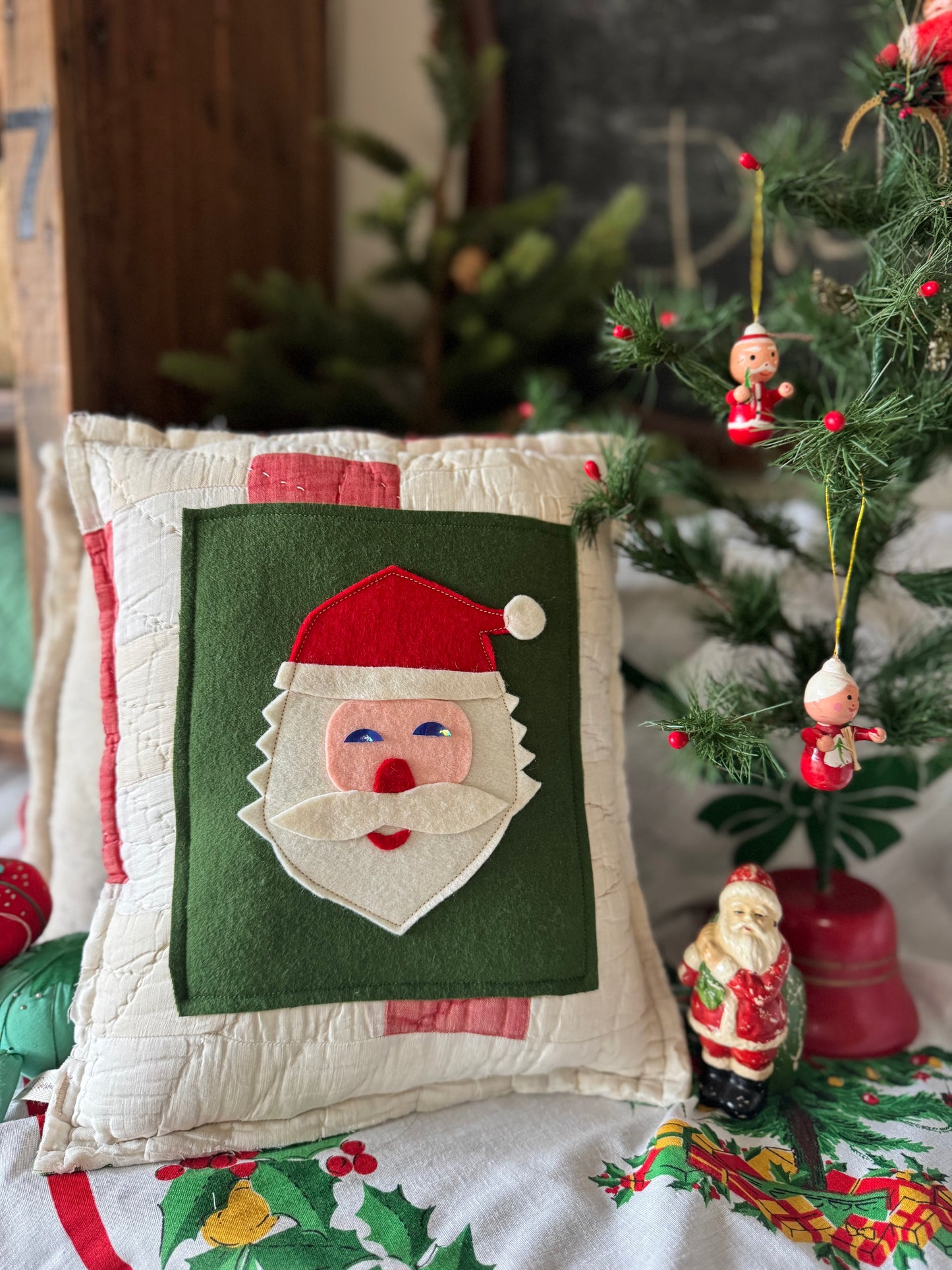 Vintage Santa Face Pillow 5