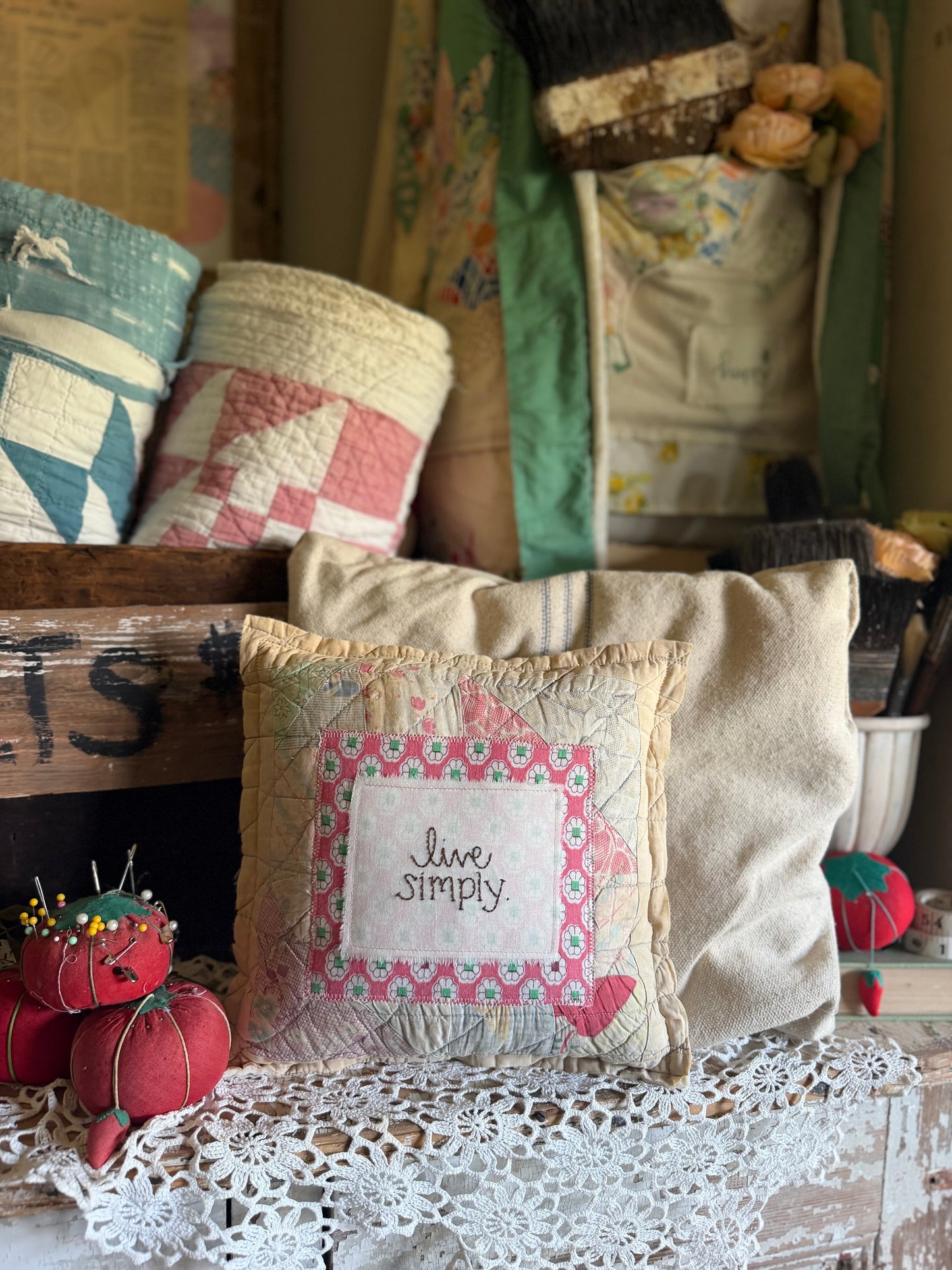 Live Simply Pillow 12