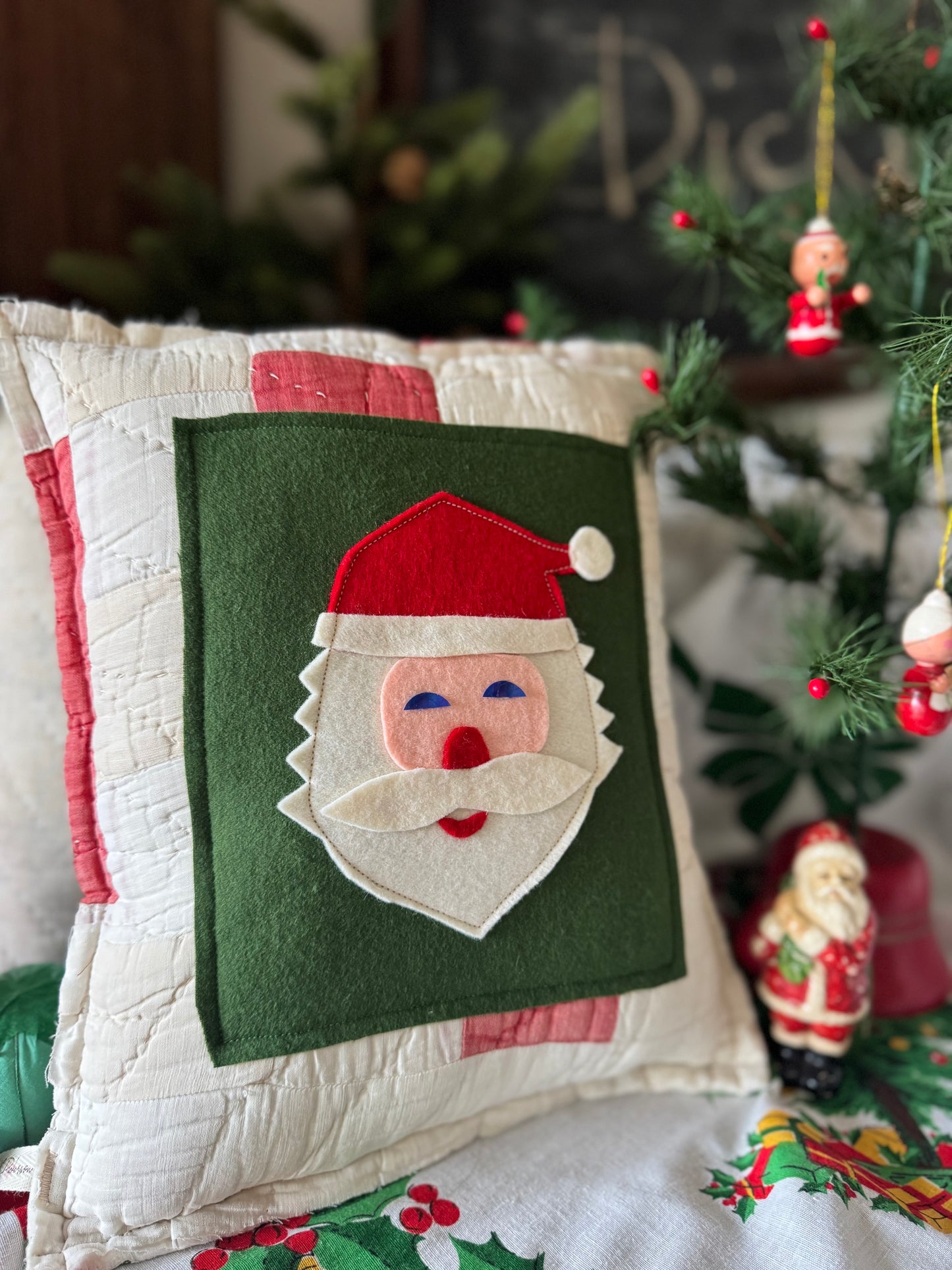 Vintage Santa Face Pillow 5