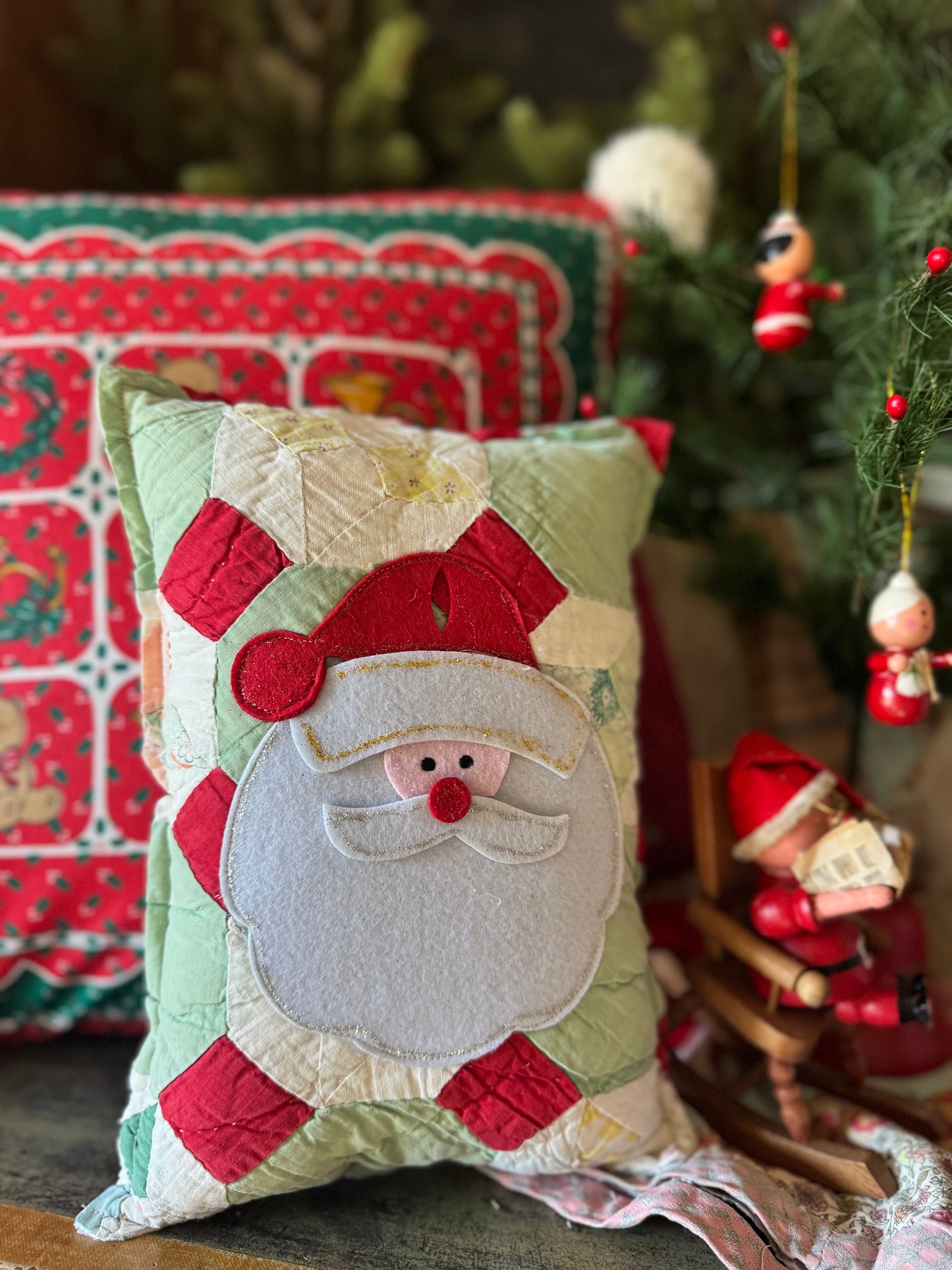 Handmade Felt Santa Mini Pillow 8