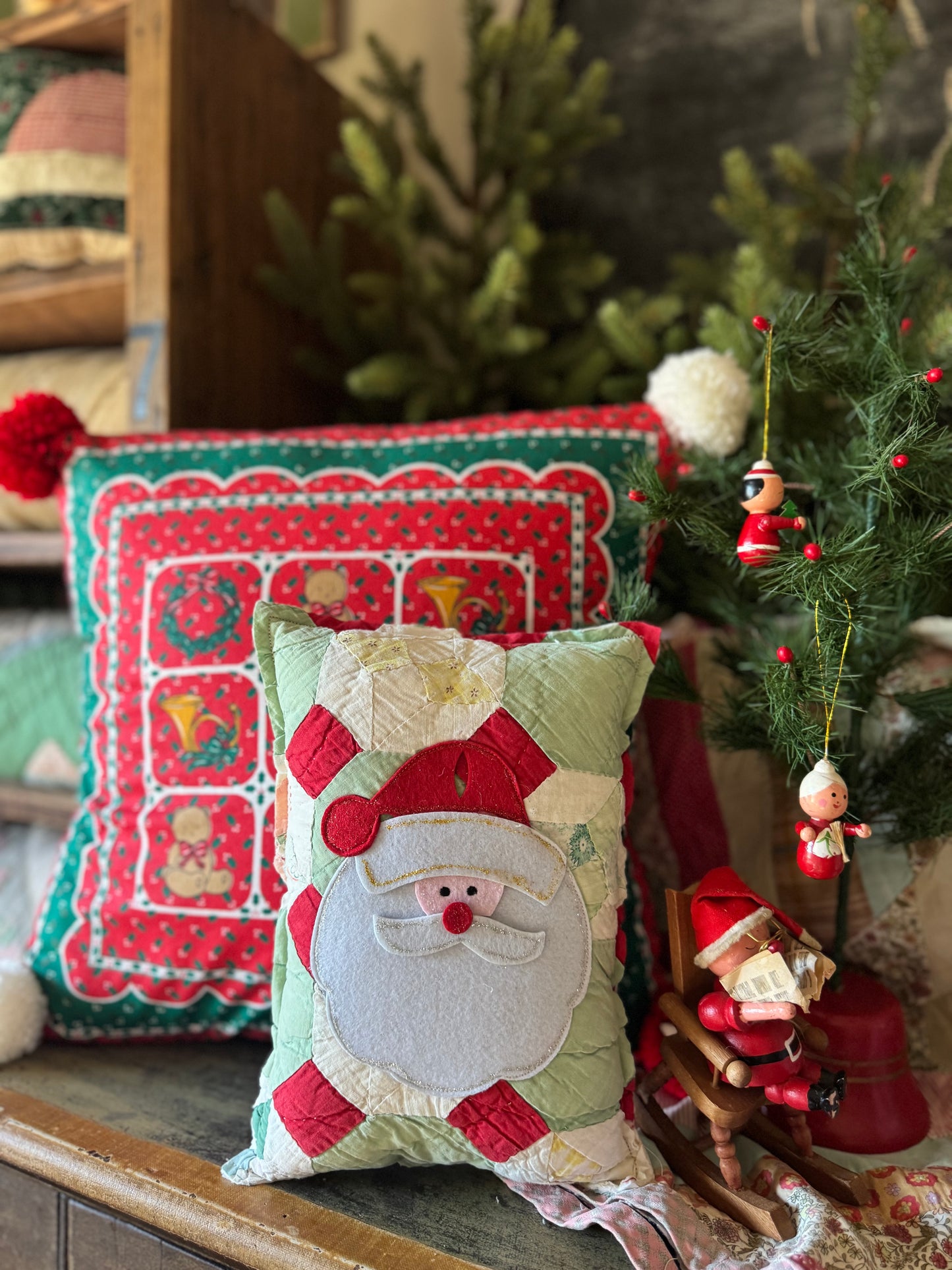Handmade Felt Santa Mini Pillow 8