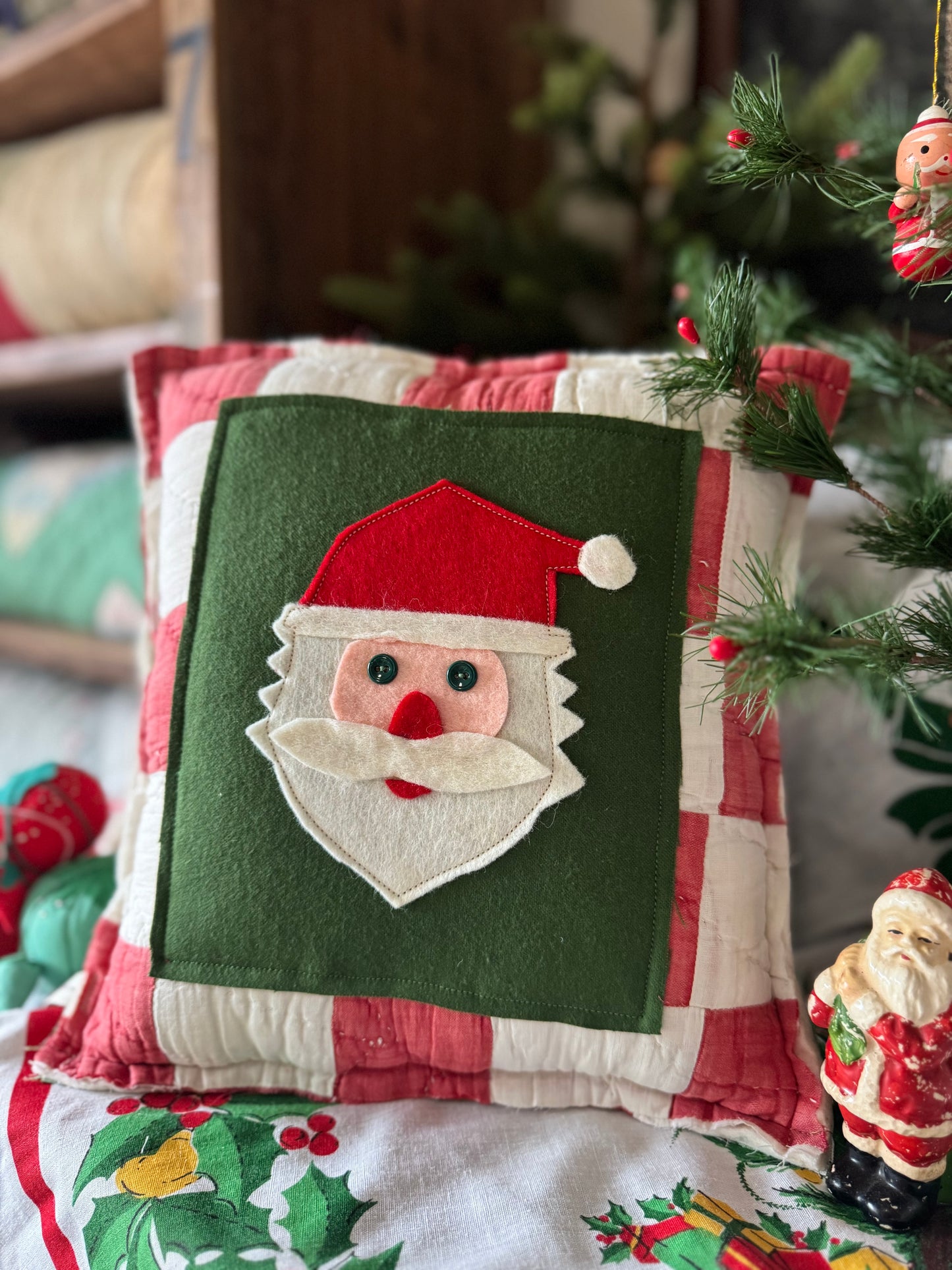 Vintage Santa Face Pillow 6